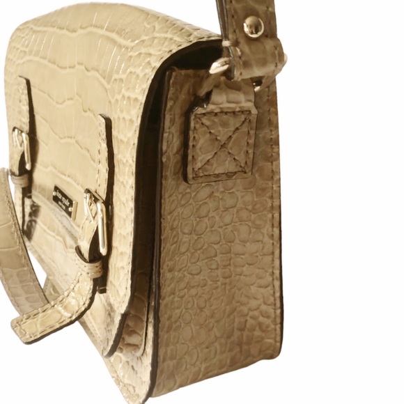 kate spade Essex Scout Cambridge Embossed Tan  Leather Crossbody PXRU2798 - Picture 8 of 16